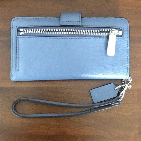 Coach wristlet wallet - Picture 2 of 4